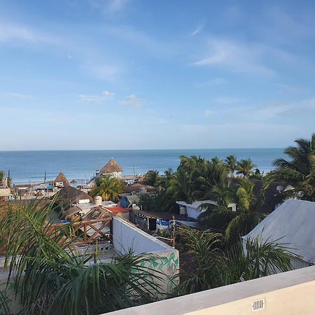 Casa Peregrino Holbox Hotel Exterior photo